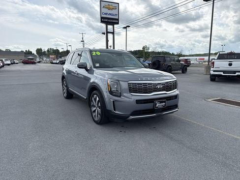 Used 2020 Kia Telluride S w/ S 8 Passenger Seating Package AWD/4WD image 1
