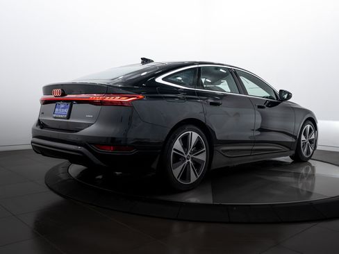 New 2025 Audi A6 e-tron Prestige image 4