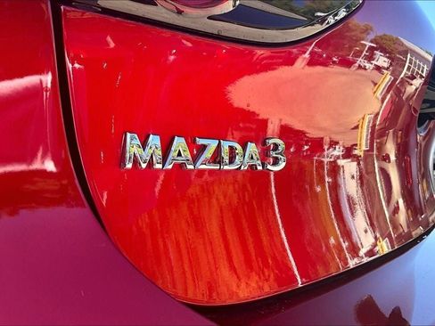 New 2026 MAZDA MAZDA3 2.5 S Hatchback w/ Premium Pkg FWD image 7