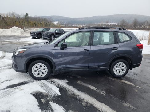 Used 2022 Subaru Forester image 5