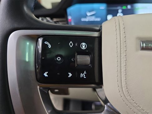 Used 2024 Land Rover Range Rover SE image 20