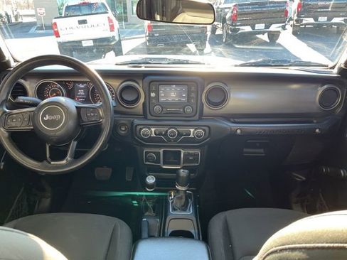 Used 2018 Jeep Wrangler Unlimited Sport AWD/4WD image 29