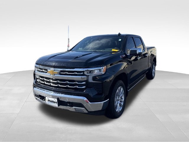 Used 2026 Chevrolet Silverado 1500 LTZ AWD/4WD image 3