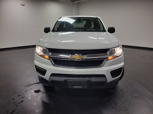 Used 2015 Chevrolet Colorado W/T RWD image 2