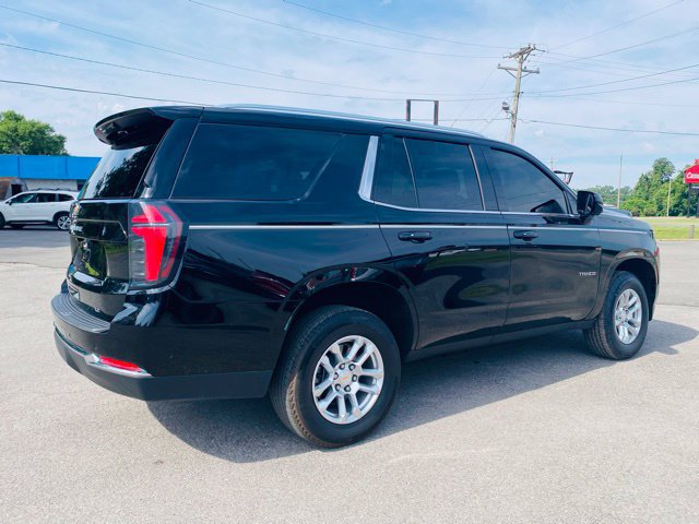 Used 2025 Chevrolet Tahoe LT RWD image 7