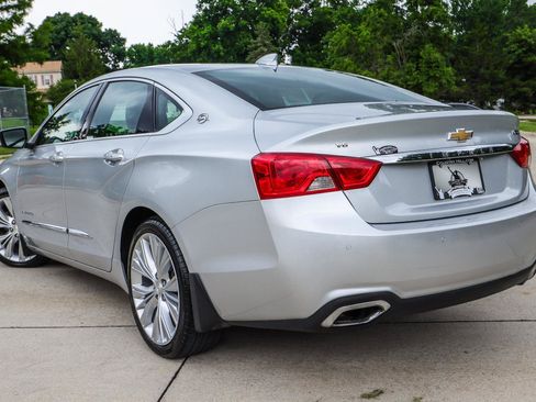 Used 2018 Chevrolet Impala Premier w/ Premier Confidence Package FWD image 18