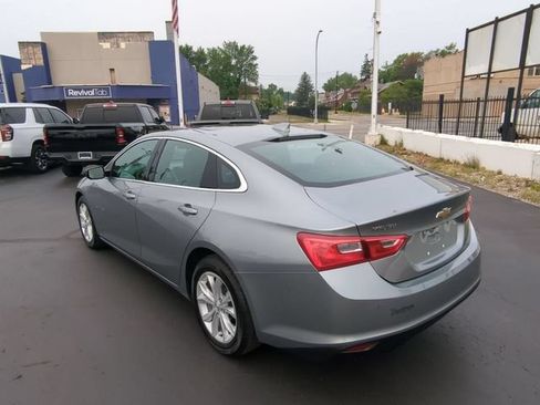 Used 2024 Chevrolet Malibu LT FWD image 4