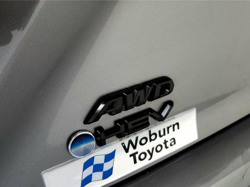 Certified 2025 Toyota Camry SE image 13