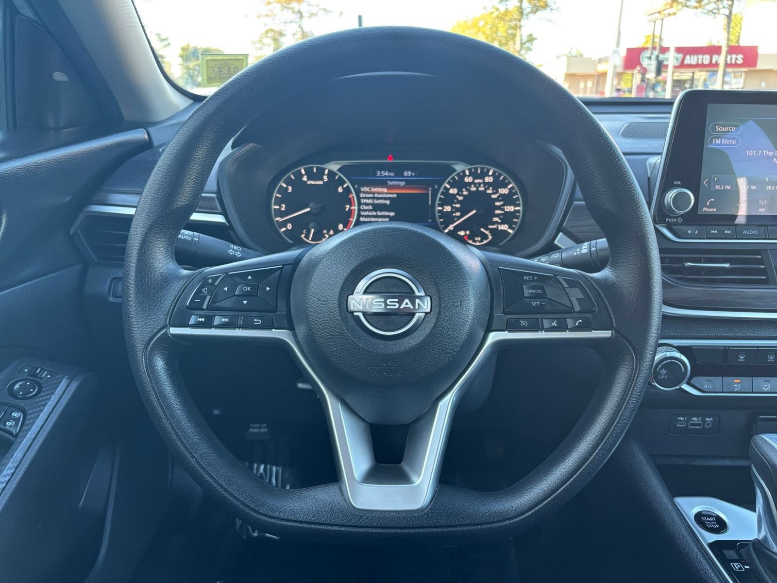 Used 2026 Nissan Altima 2.5 SV FWD image 25