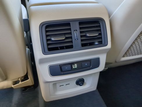 Certified 2025 Audi Q5 2.0T Premium Plus image 16