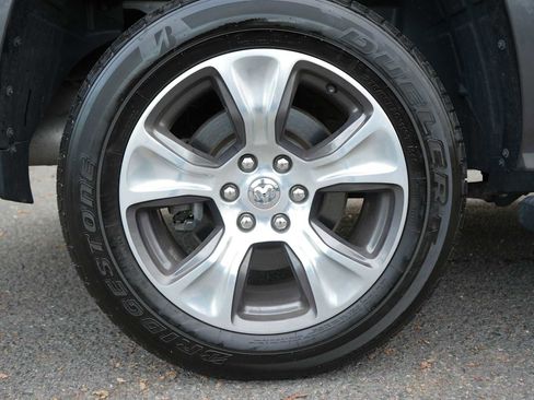 Used 2022 RAM 1500 Laramie image 23