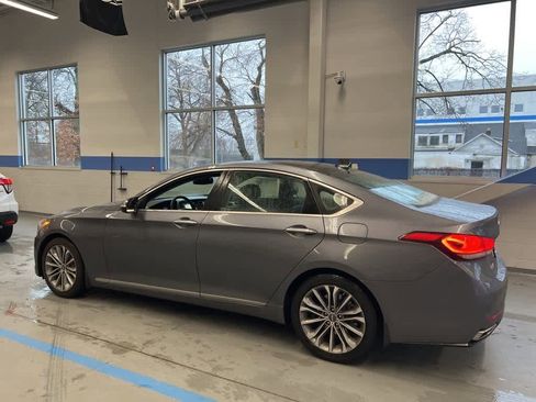 Used 2015 Hyundai Genesis 3.8 w/ Option Group 02 image 8