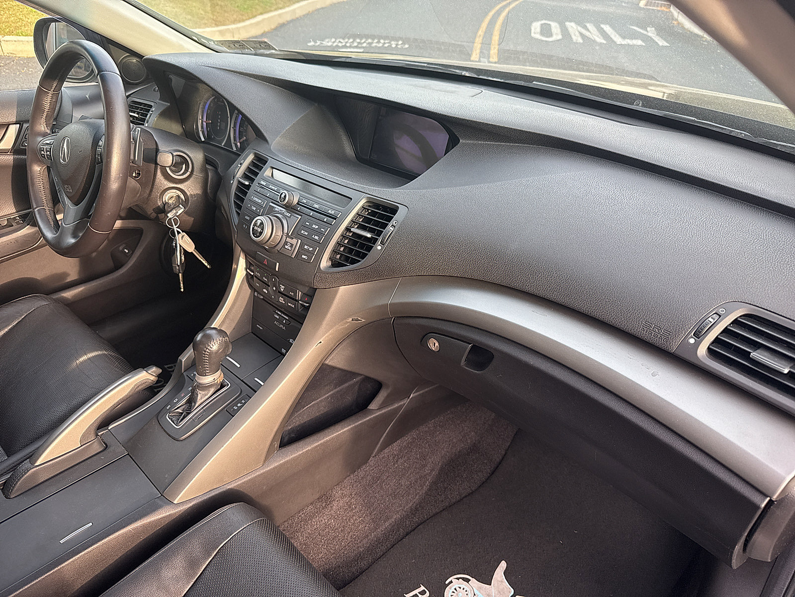 Used 2009 Acura TSX w/ Technology Package FWD image 31