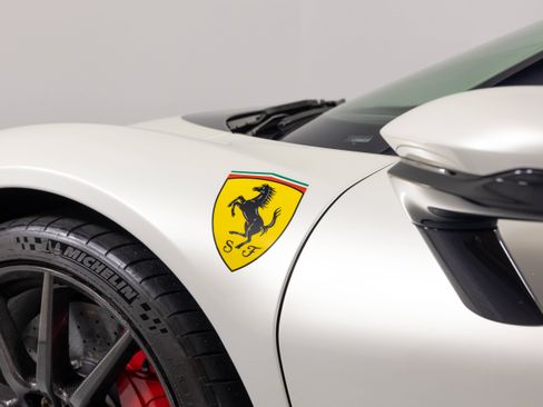Used 2025 Ferrari SF90 Spider AWD/4WD image 30