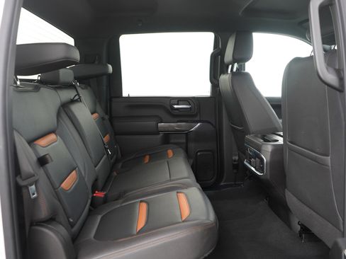 Used 2023 GMC Sierra 2500 AT4 w/ Gooseneck/5TH Wheel Package image 15