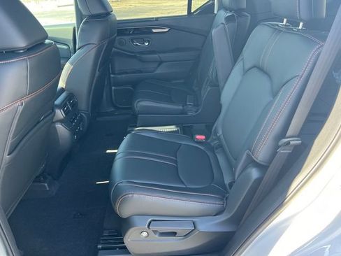 New 2025 Honda Pilot TrailSport image 11