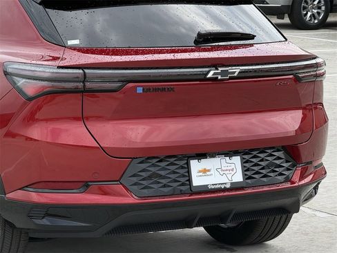 New 2026 Chevrolet Equinox EV RS image 6