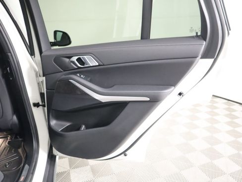 Used 2022 BMW X5 sDrive40i w/ Parking Assistance Package image 28