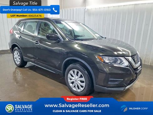 Used 2017 Nissan Rogue S AWD/4WD image 5