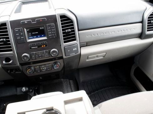 Used 2019 Ford F550 4x4 Crew Cab Super Duty w/ Power Equipment Group image 20