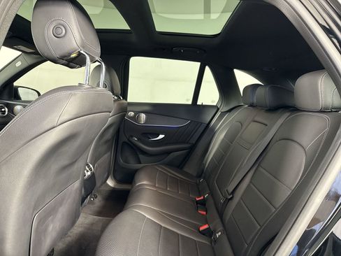 Used 2021 Mercedes-Benz GLC 300 4MATIC image 23