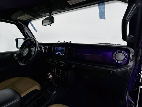 Used 2023 Jeep Wrangler Sport AWD/4WD image 26