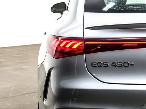 Used 2022 Mercedes-Benz EQS 450+ Sedan image 15