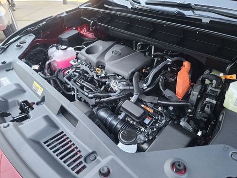 New 2026 Toyota Highlander Platinum image 46