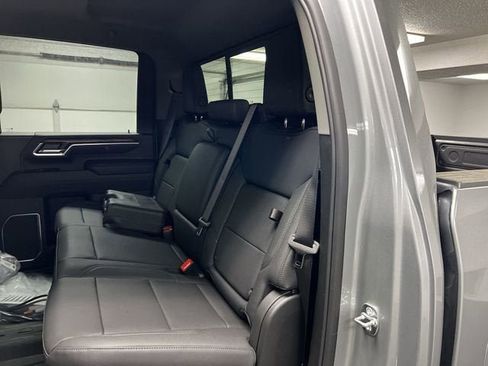 New 2026 GMC Sierra 2500 SLT w/ SLT Premium Package AWD/4WD image 25