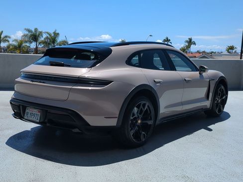 Certified 2024 Porsche Taycan Turbo w/ Performance Package AWD/4WD image 9