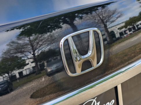 Used 2015 Honda Accord LX image 12