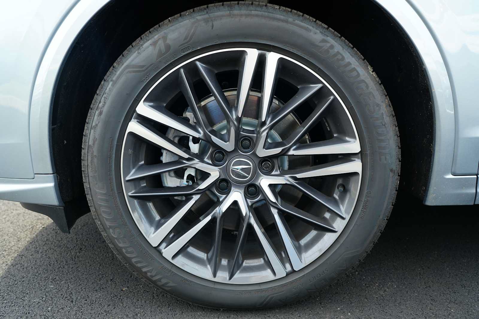 Certified 2026 Acura MDX w/ Advance Package AWD/4WD image 12