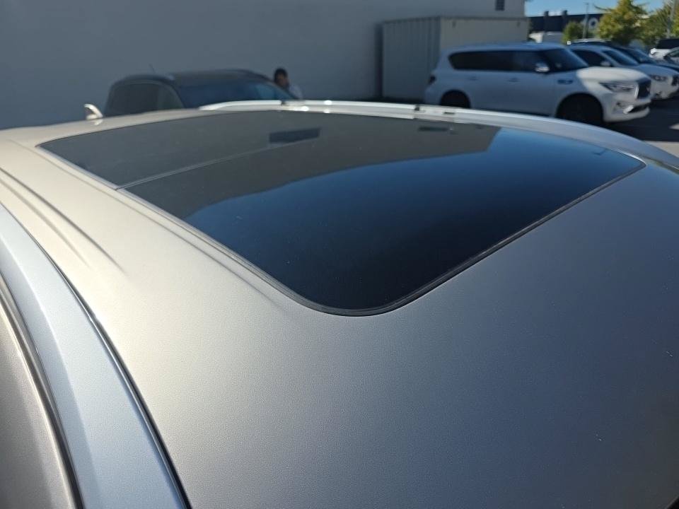 Certified 2024 INFINITI QX60 Luxe FWD image 10