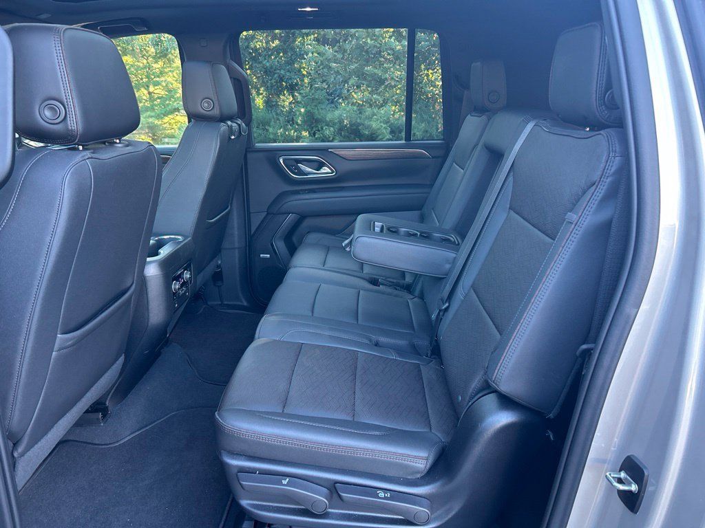 Used 2023 Chevrolet Suburban High Country w/ Max Trailering Package AWD/4WD image 19