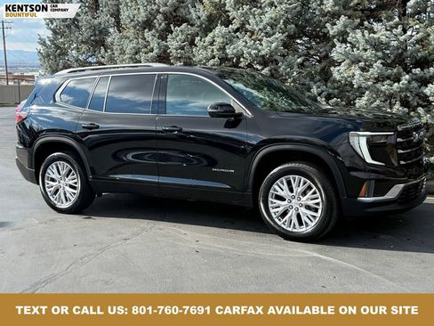 Used 2025 GMC Acadia Elevation w/ Elevation Premium Package image 12