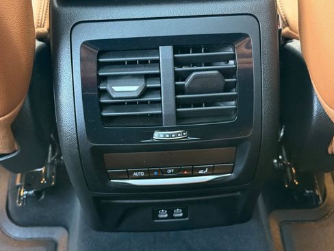 Used 2023 BMW X3 xDrive30i w/ Premium Package image 16