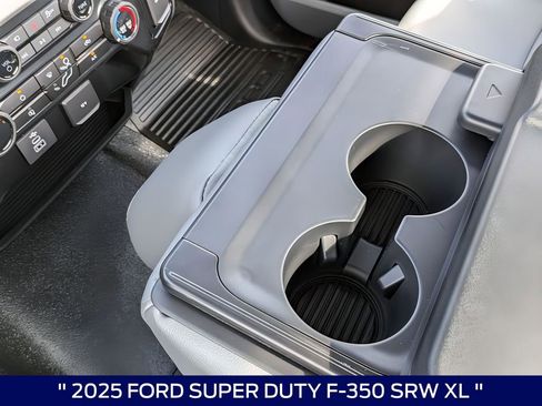 New 2025 Ford F350 XL w/ 360-Degree Camera Package RWD image 22