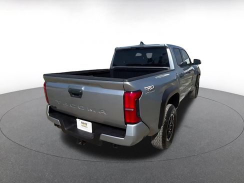 Used 2025 Toyota Tacoma TRD Off-Road AWD/4WD image 14