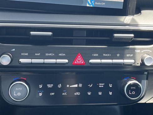 New 2026 Hyundai Palisade Calligraphy FWD image 24