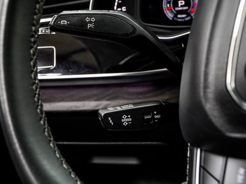 Used 2023 Audi Q8 Prestige image 35