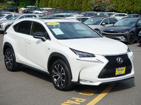 Used 2015 Lexus NX 200t 200t image 3