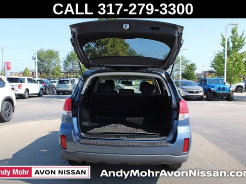 Used 2014 Subaru Outback 3.6R Limited w/ Moonroof Package AWD/4WD image 10
