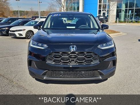 Certified 2025 Honda HR-V LX image 3