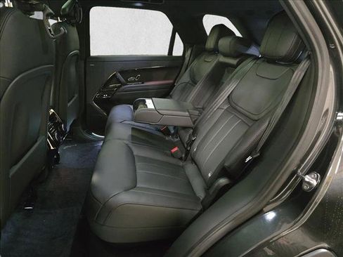 New 2026 Land Rover Range Rover Sport Dynamic SE image 16