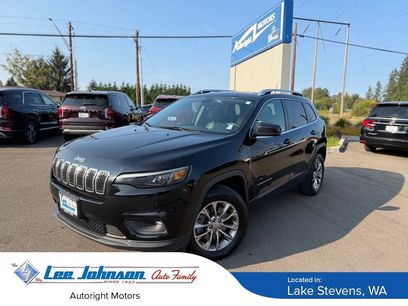 Used 2019 Jeep Cherokee Latitude Plus w/ Comfort/Convenience Group