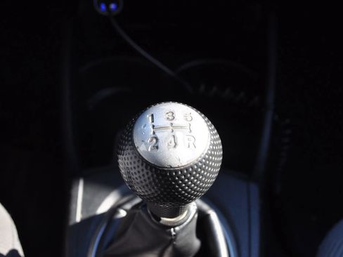 Used 2010 Honda Fit image 15