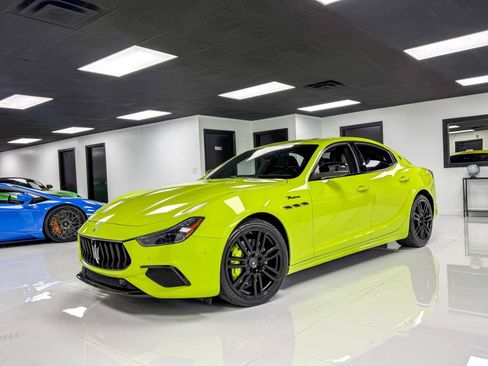 Used 2022 Maserati Ghibli Modena Q4 AWD/4WD image 1