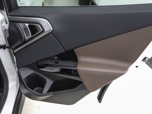 New 2026 BMW X3 xDrive30 w/ Premium Package image 24