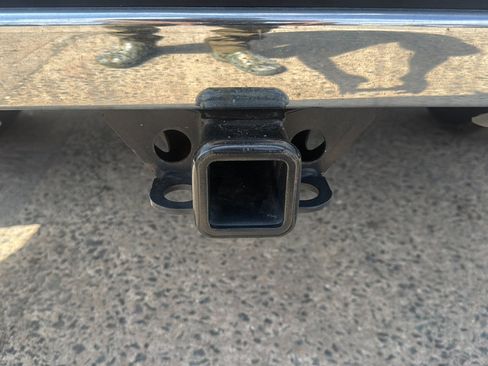 Used 2024 Chevrolet Silverado 1500 LT image 26