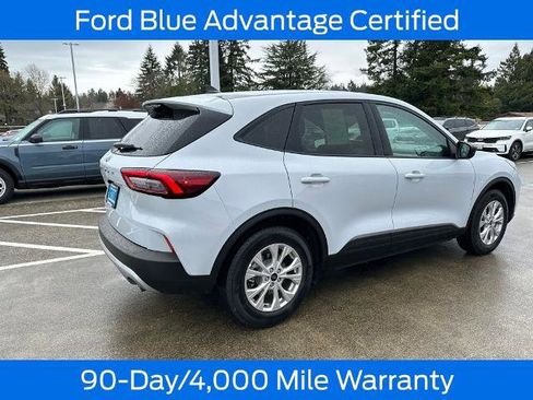 Certified 2025 Ford Escape Active FWD image 8
